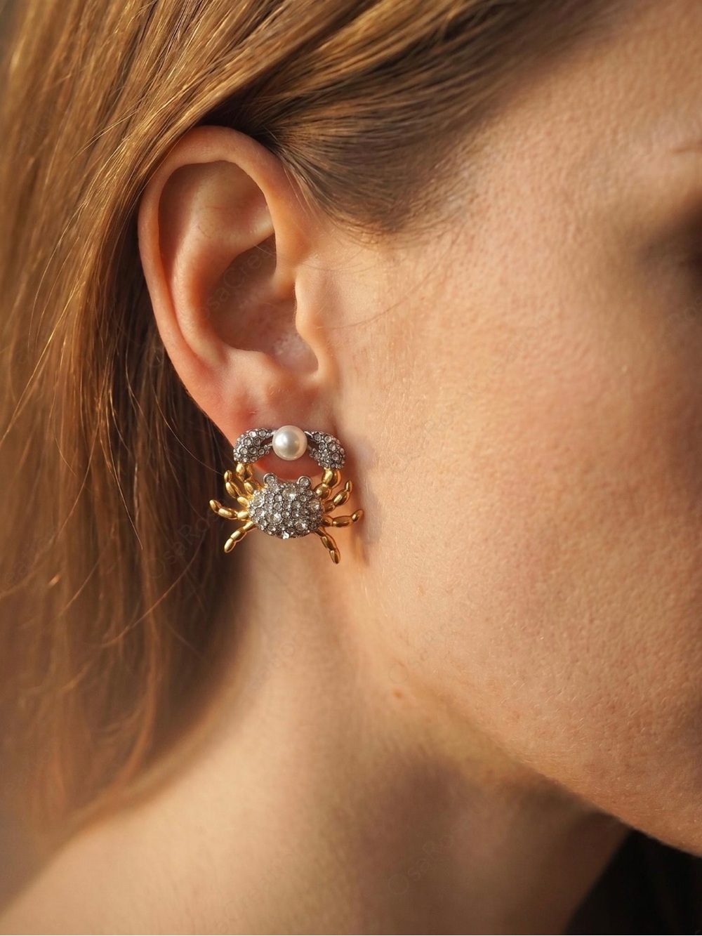 Alexis Bittar Pave Crystal Crab Stud Earrings Gold Clear SB18